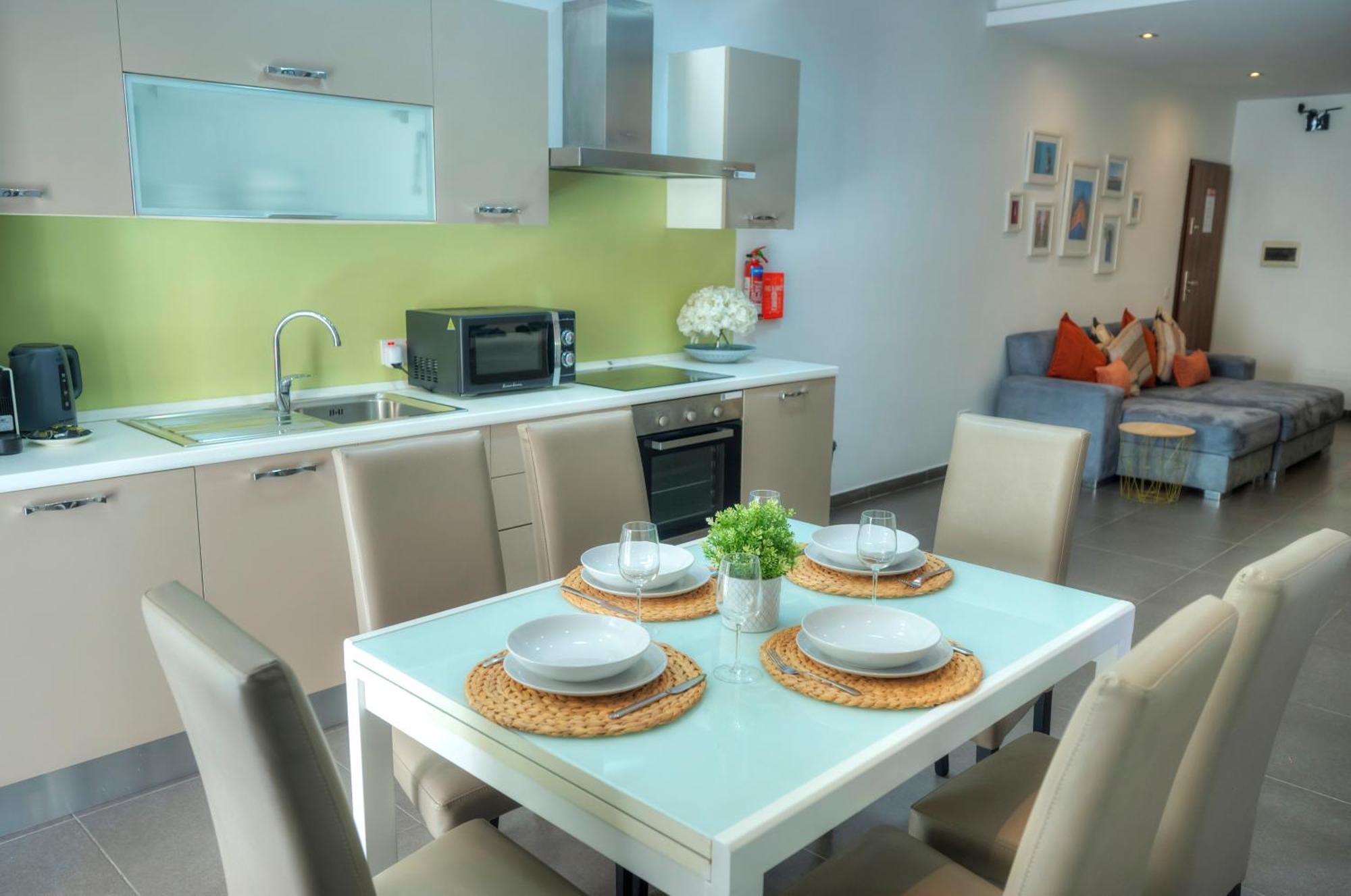 Bright & Large 2Bedrooms In Sliema Center Mpor1-1 Exterior foto
