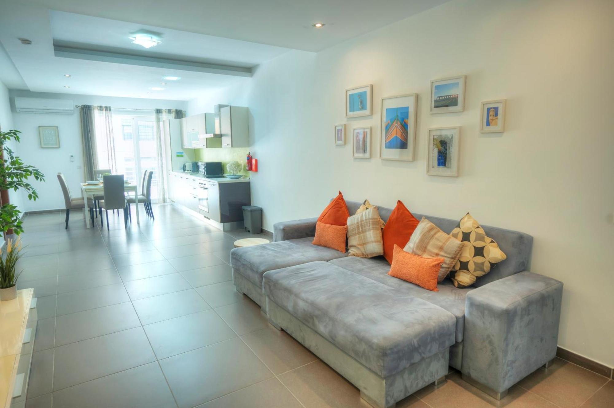 Bright & Large 2Bedrooms In Sliema Center Mpor1-1 Exterior foto